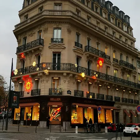 Triangle D Or Champs Elysee Appartement Parijs